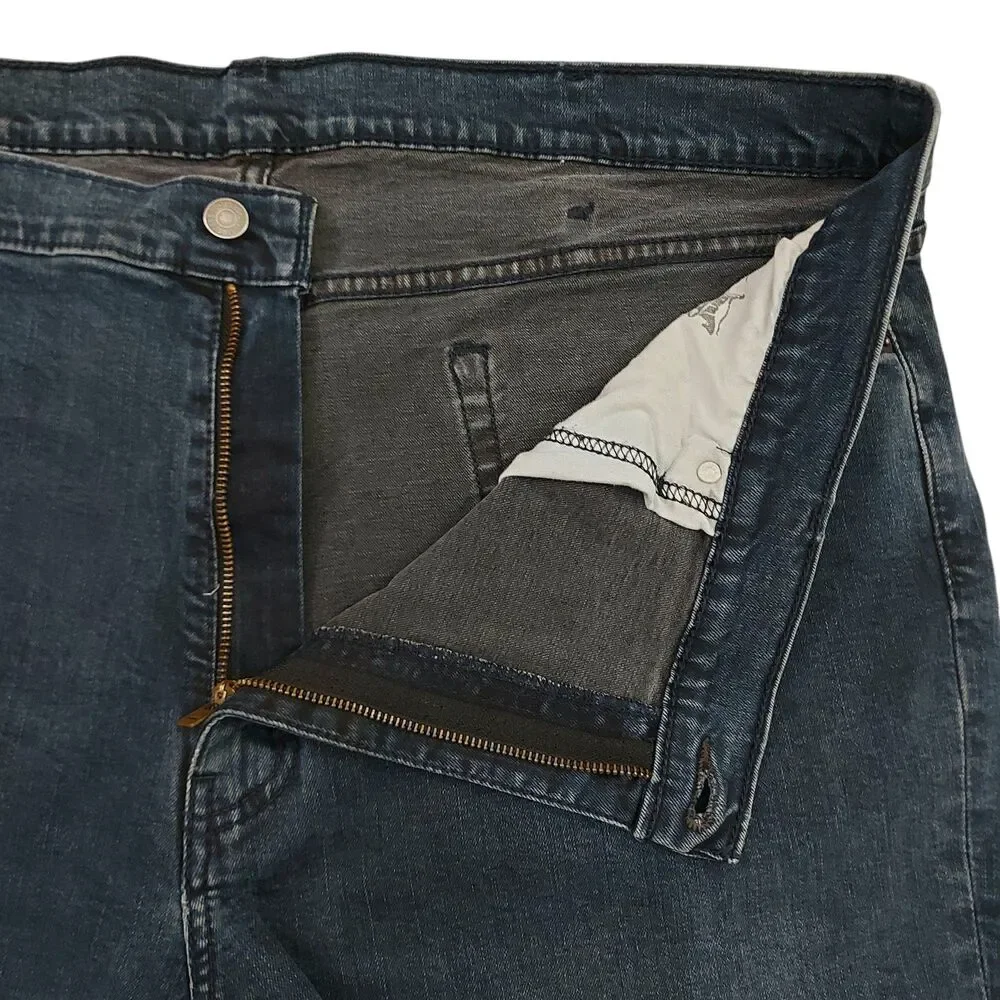 Levi's 541 Jeans Mens 42x31 Blue Straight Leg Stretch Work Comfort Durable Denim